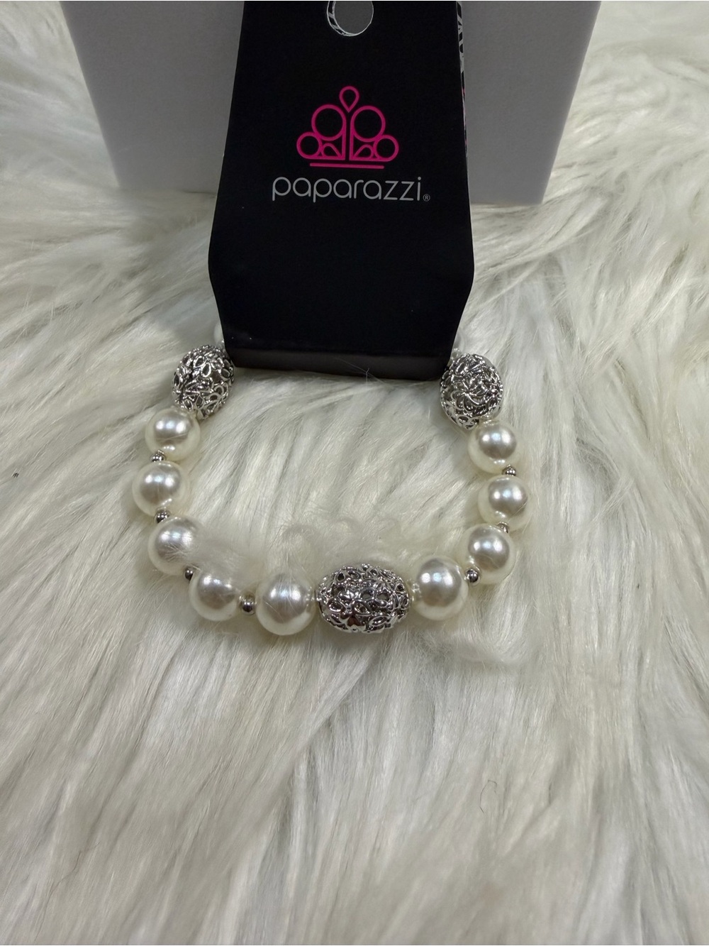 paparazzi Pearl Stretch Bracelet with Silver Filigree Accents